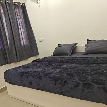 Thirunallar Heaven Homes Tirunallar Exterior photo