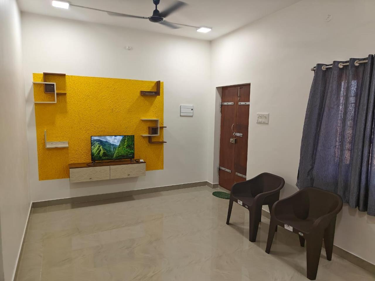 Thirunallar Heaven Homes Tirunallar Exterior photo